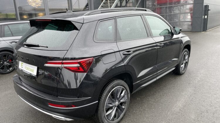 Karoq 1,5TSi DSG Sportline Pano AHK Navi Virtual