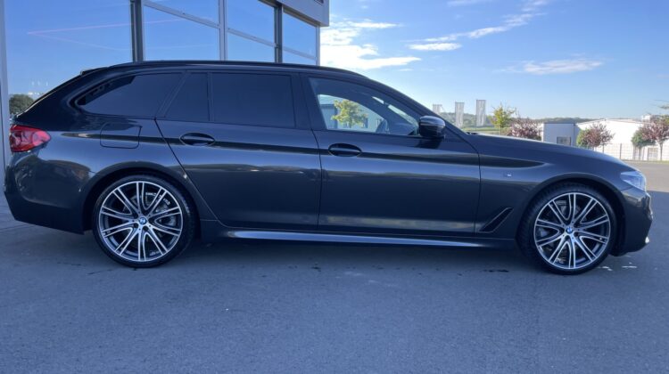 520d M Sport Pano AHK LED Virtual Keyless Navi