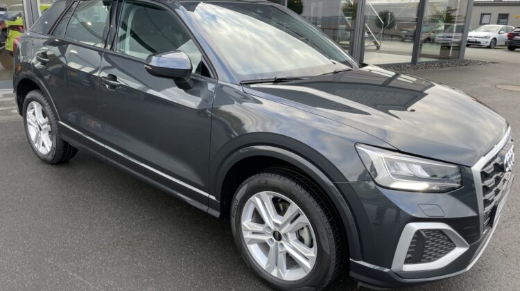 Q2 1,5TFSI advanced Kamera Virtual Leder Navi