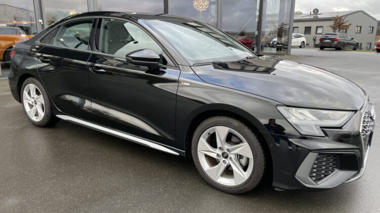 A3 1,5TFSI Limo S line Navi Leder AppleCarplay