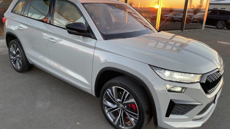 Kodiaq 2,0TSi RS 4×4 Pano AHK Teilleder Memory