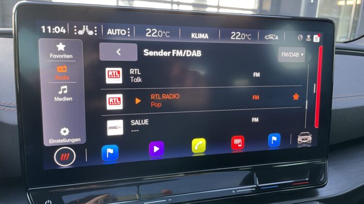 Leon Sportstourer1,5eTSi Pano Vollleder Navi AHK